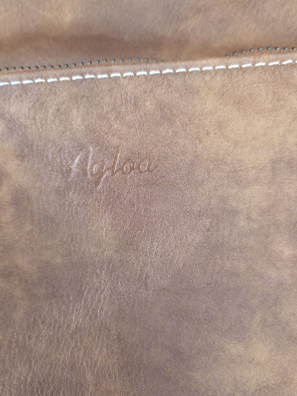 Aglod Leather Backpack - Picture 2 of 5